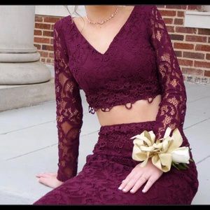 Maroon lace prom dress size 0